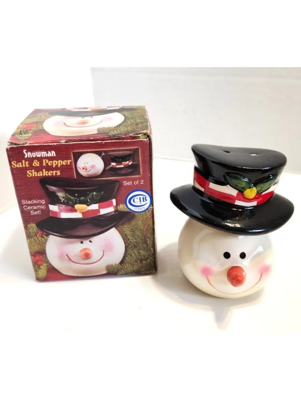 Snowman Christmas Stacking Salt & Pepper Shakers Head & Top Hat Carrot Nose READ